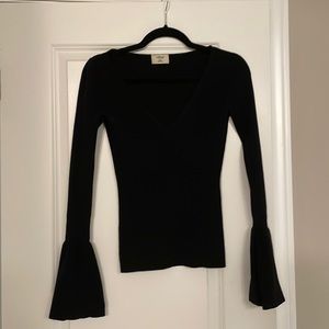 Aritzia Wilfred sweater